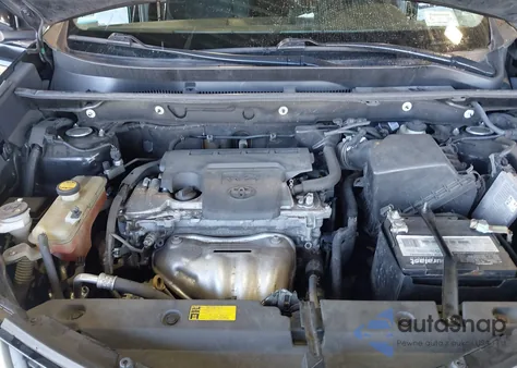 2015 Toyota Rav4 Xle z USA, uszkodzony, nr VIN 2T3RFREV7FW321309